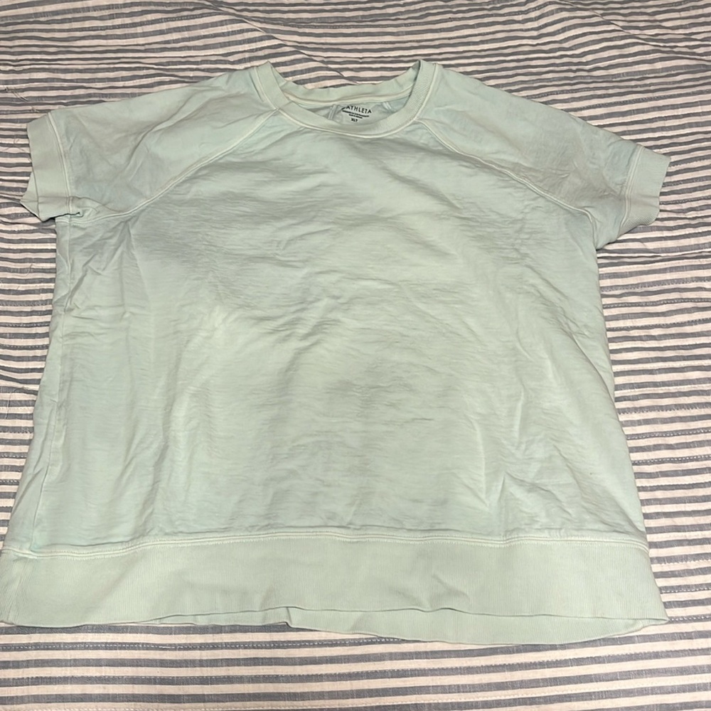 Athleta short sleeve sweatshirt light mint green